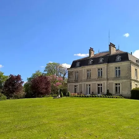 Ferienhaus 3 Bedroom In The Grounds Of A Chateau *