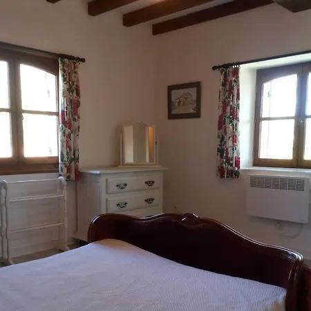 3 Bedroom In The Grounds Of A Chateau Saint-Paul-Lizonne