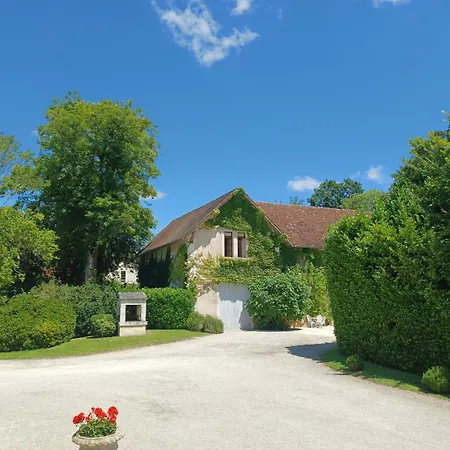 3 Bedroom In The Grounds Of A Chateau Ferienhaus *