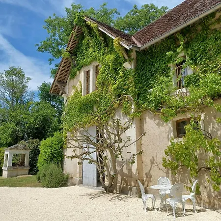 Ferienhaus 3 Bedroom In The Grounds Of A Chateau *