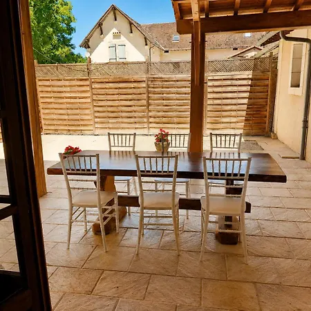 Ferienhaus 3 Bedroom In The Grounds Of A Chateau